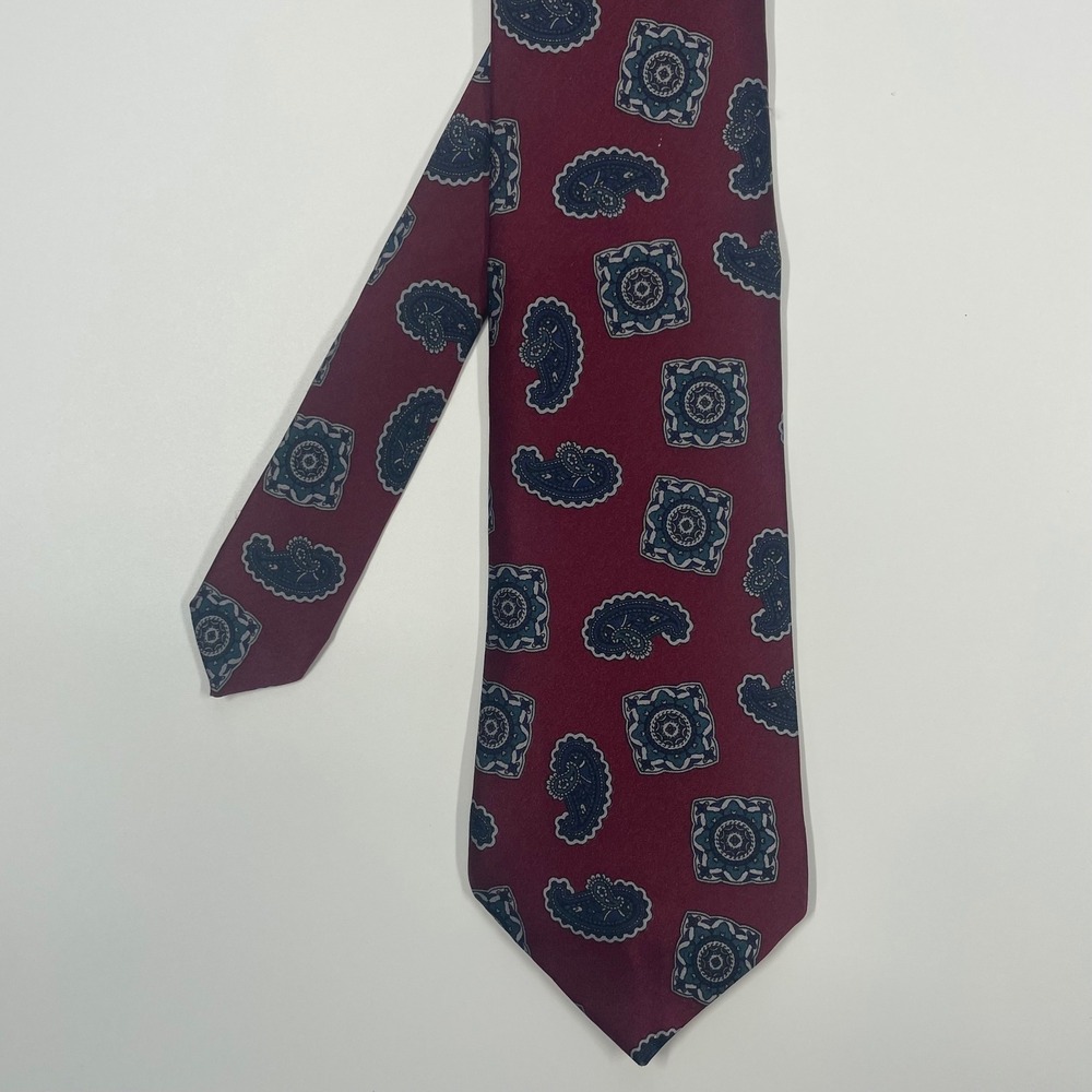 Kuppenheimer Burgundy Paisley Medallion Silk Necktie Mens One Size